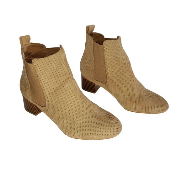 Loft 8.5 Chelsea Ankle Boots Womens Tan Perforated Faux‎ Suede 1.5" Block Heel - Picture 1 of 12